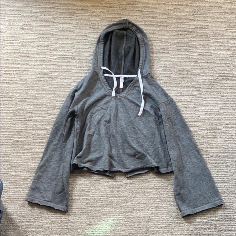 Never worn before cropped hoodie